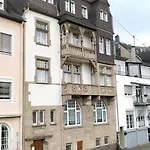 شقة In Einem Historischen Gebaeude Mit Balkon Und Blick Auf Mosel By Interhome