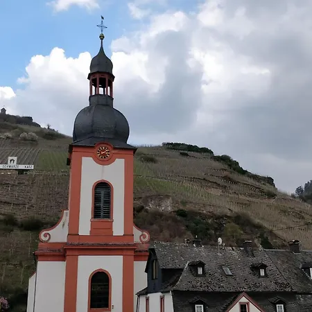 In Einem Historischen Gebaeude Mit Balkon Und Blick Auf Mosel By Interhome Apartamento *