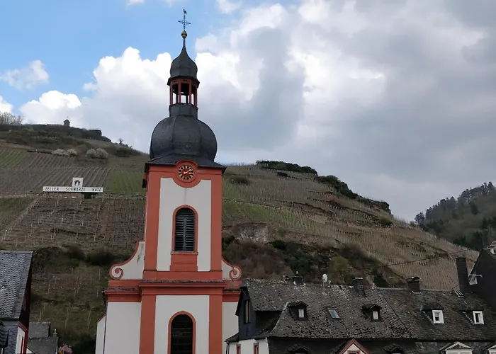 In Einem Historischen Gebaeude Mit Balkon Und Blick Auf Mosel By Interhome 公寓 *
